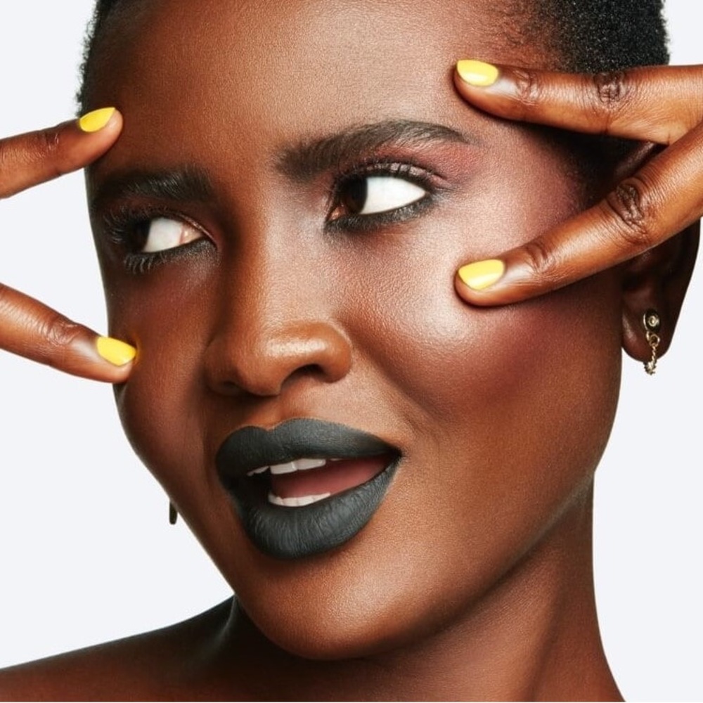 MAC Cosmetics - Picture 5 of 14
